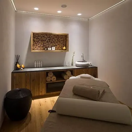 Apartament Sleeps 6 Wifi *